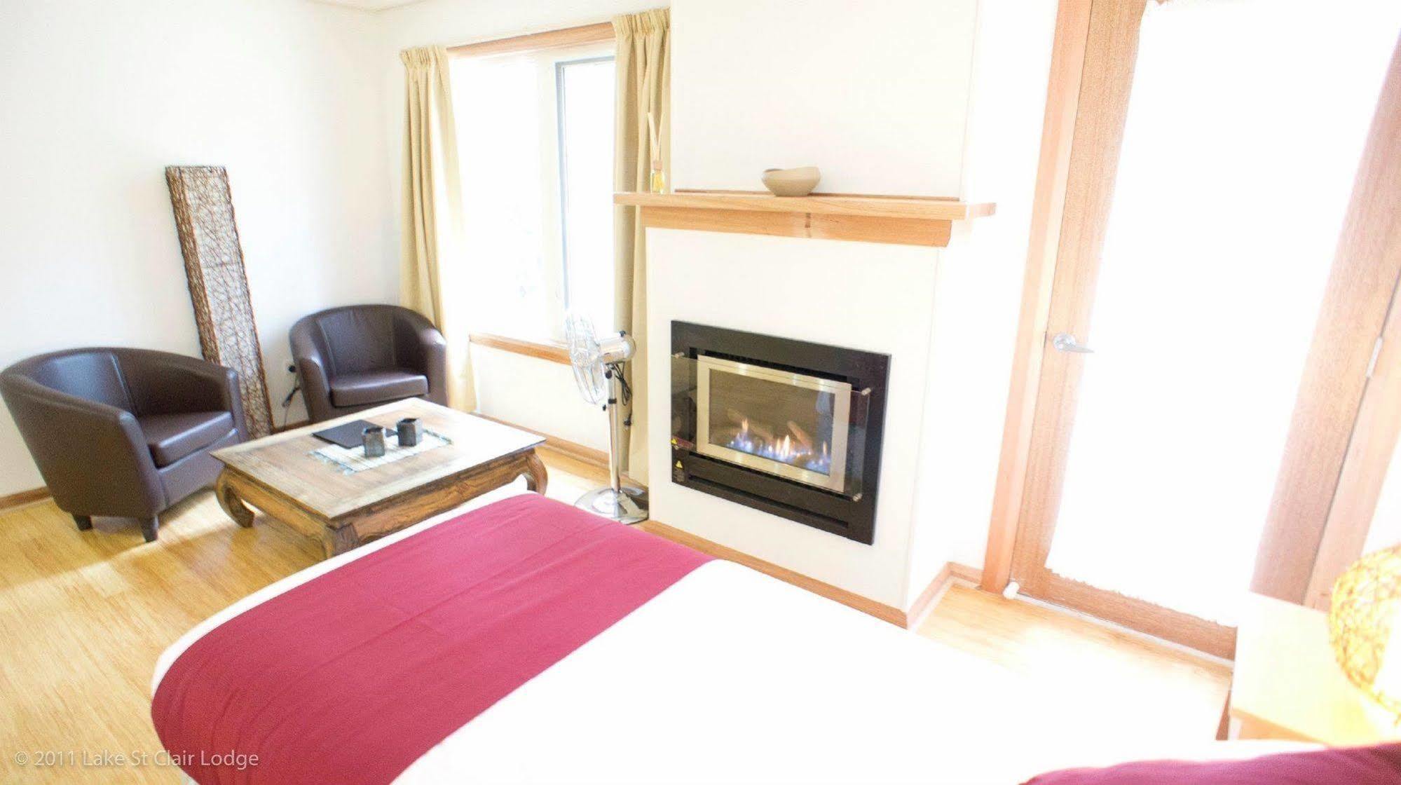 Lake St Clair Lodge Eksteriør bilde